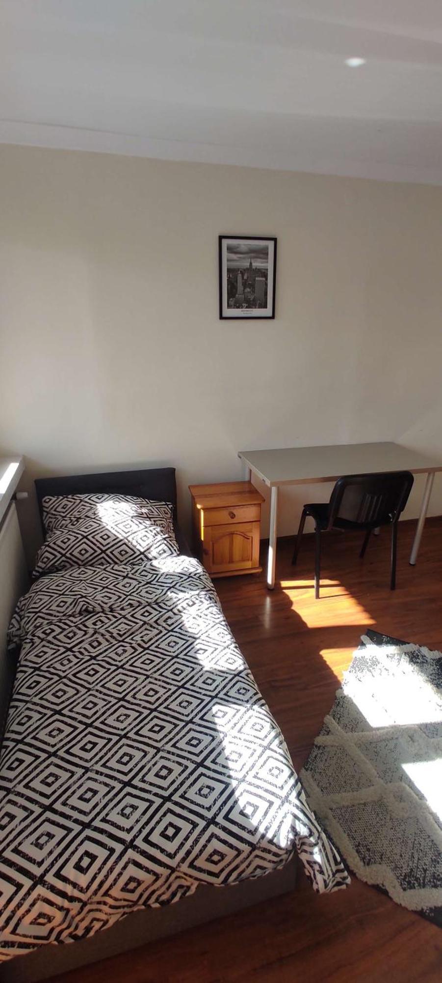 Sloneczne Pokoje Apartment Gliwice Ngoại thất bức ảnh